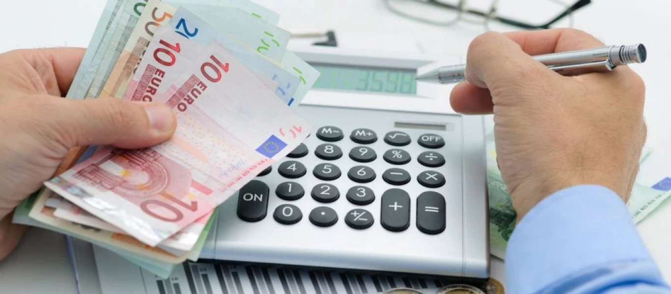 Μείωση έως και 100% στην προκαταβολή φόρου εξετάζει η κυβέρνηση